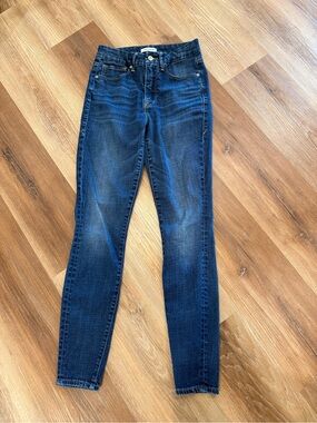 Good American Dark Blue High-Rise Skinny Jeans